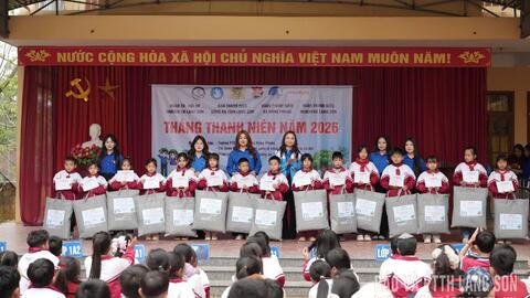 Nhiều đơn vị phối hợp ra quân Tháng Thanh niên năm 2026 tại xã Hồng Phong