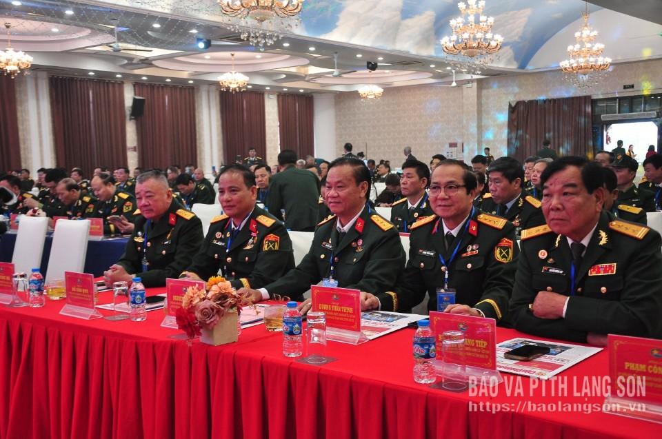 Các đại biểu dự đại hội