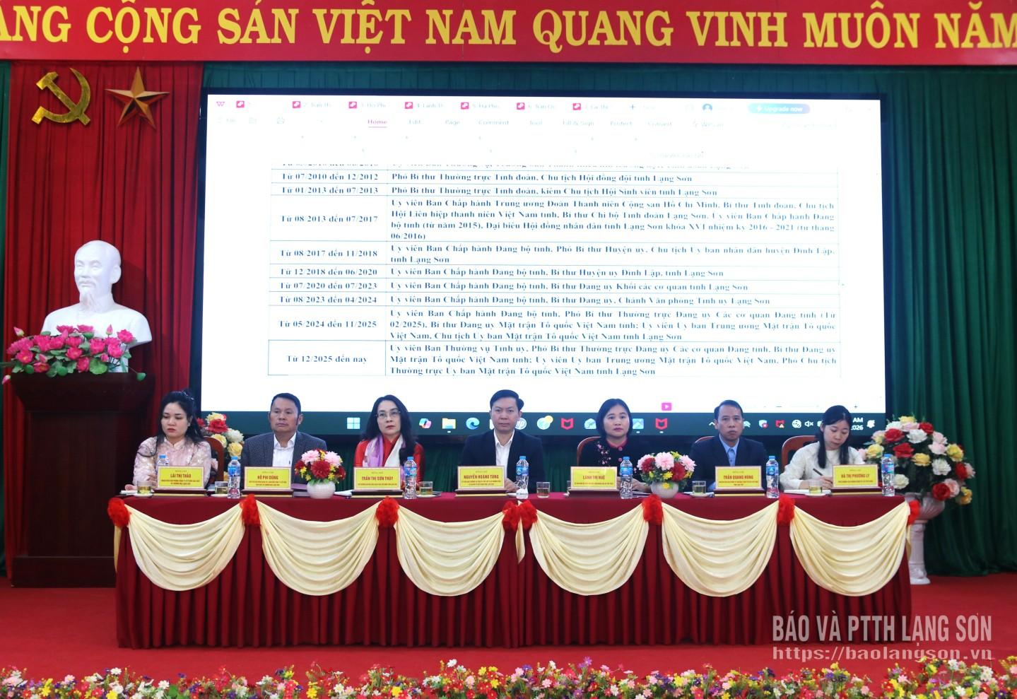 Các ứng cử viên Đại biểu HĐND tỉnh nhiệm kỳ 2026 - 2031 tiếp xúc cử tri, vận động bầu cử tại xã Tri Lễ
