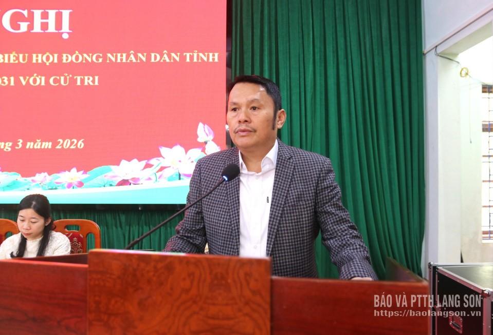 Ông Hồ Phi Dũng, Chủ tịch Hội đồng quản trị, Giám đốc Công ty Cổ phần Sản xuất và Thương mại Lạng Sơn trình bày chương trình hành động