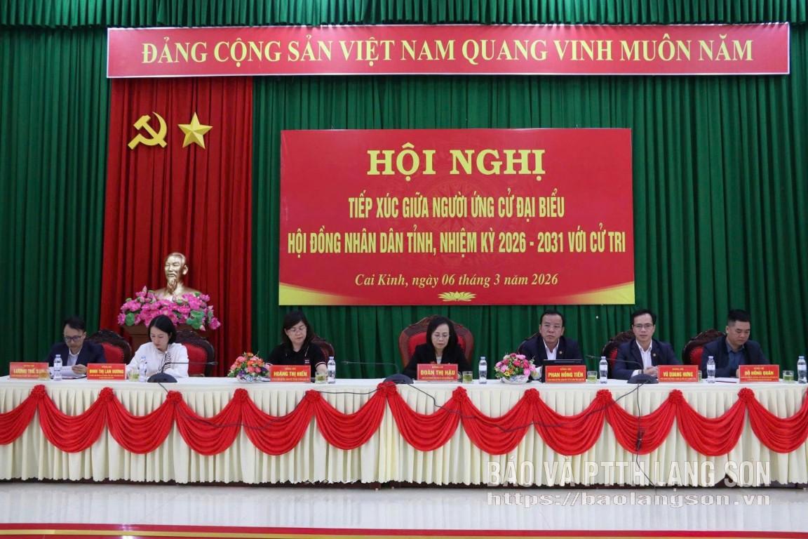 Các ứng cử viên đại biểu HĐND tỉnh tiếp xúc cử tri xã Cai Kinh