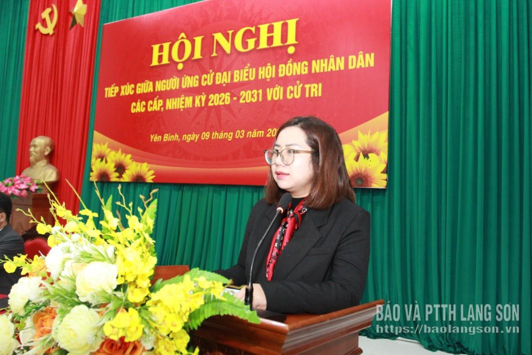 Ứng cử viên Hoàng Tố Linh, viên chức Phòng Tổ chức - Hành chính, Bệnh viện Y học cổ truyền tỉnh trình bày chương trình hành động