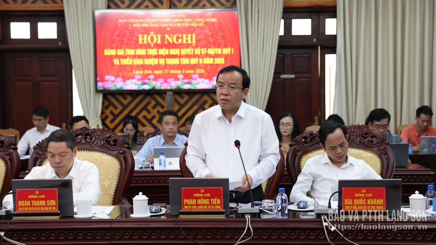 Lãnh đạo Sở Tài chính báo cáo về kinh phí nâng cấp hạ tầng, thiết bị