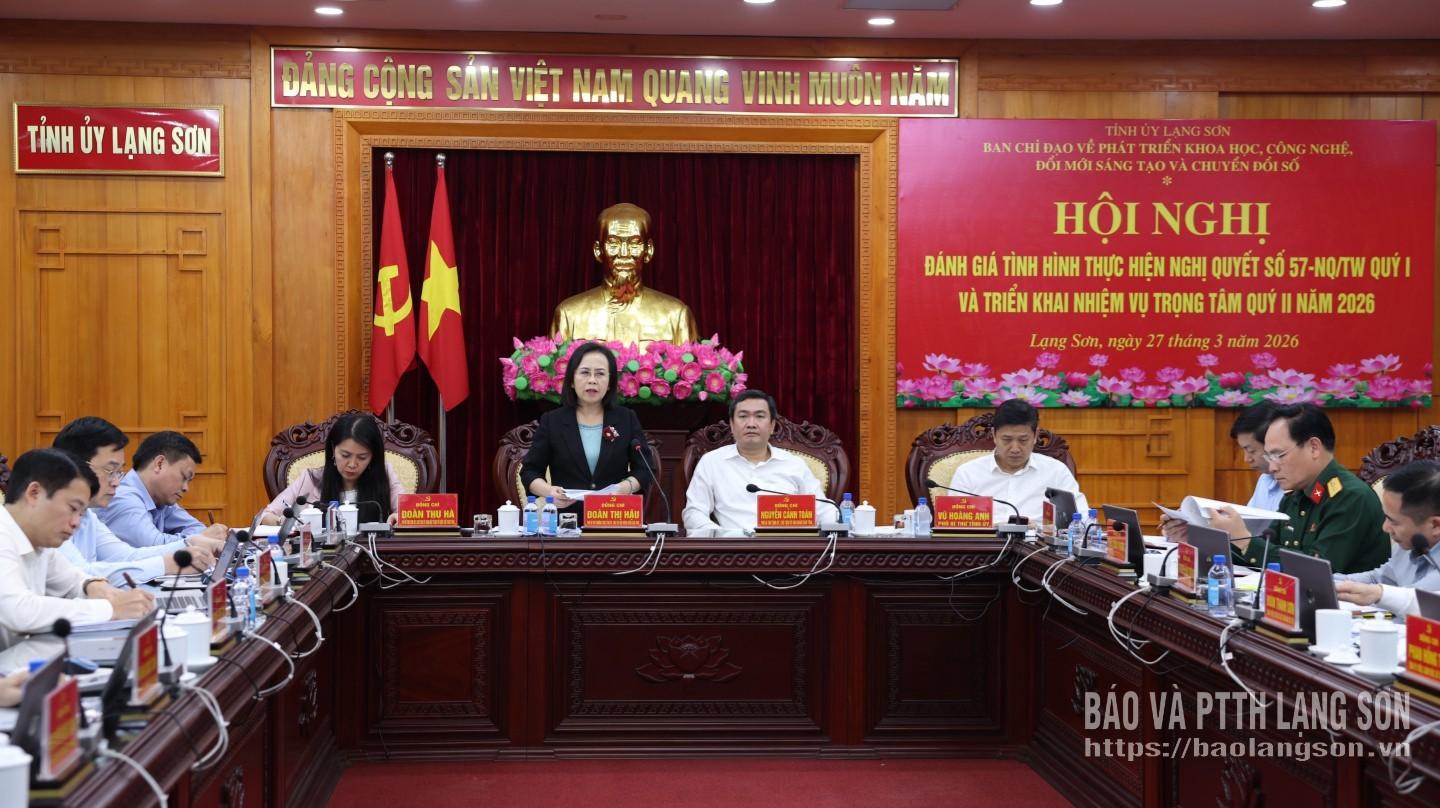 Đồng chí Đoàn Thị Hậu, Phó Bí thư Thường trực Tỉnh uỷ, Chủ tịch HĐND tỉnh kết luận hội nghị