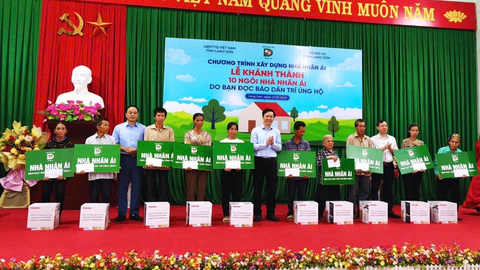 Lễ khánh thành, bàn giao nhà do Báo Dân trí hỗ trợ