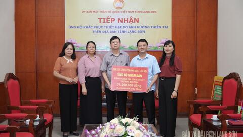Lạng Sơn tiếp nhận trên 240 triệu đồng ủng hộ Nhân dân bị thiệt hại do bão lũ gây ra