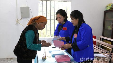 Tính đến 19 giờ ngày 15/3, tỷ lệ cử tri bỏ phiếu đạt 99,94%