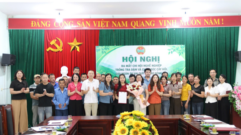 RA MẮT CHI HỘI NÔNG DÂN NGHỀ NGHIỆP VÀ GIẢI NGÂN 2,3 TỶ ĐỒNG VỐN QUỸ HỖ TRỢ NÔNG DÂN TỈNH LẠNG SƠN TẠI XÃ BÌNH GIA