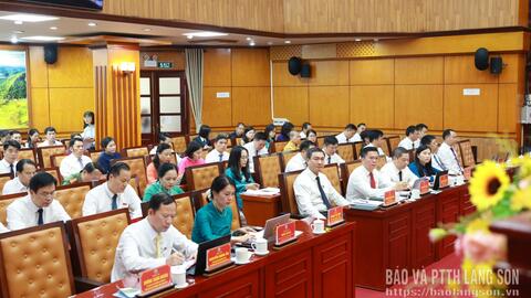 Bế mạc kỳ họp thường lệ giữa năm của HĐND tỉnh: Thông qua 19 nghị quyết quan trọng