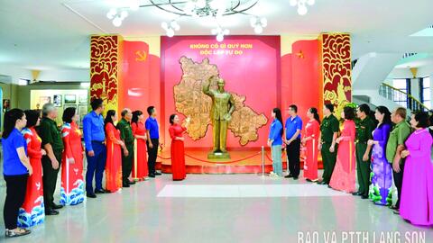 Âm vang ngày độc lập