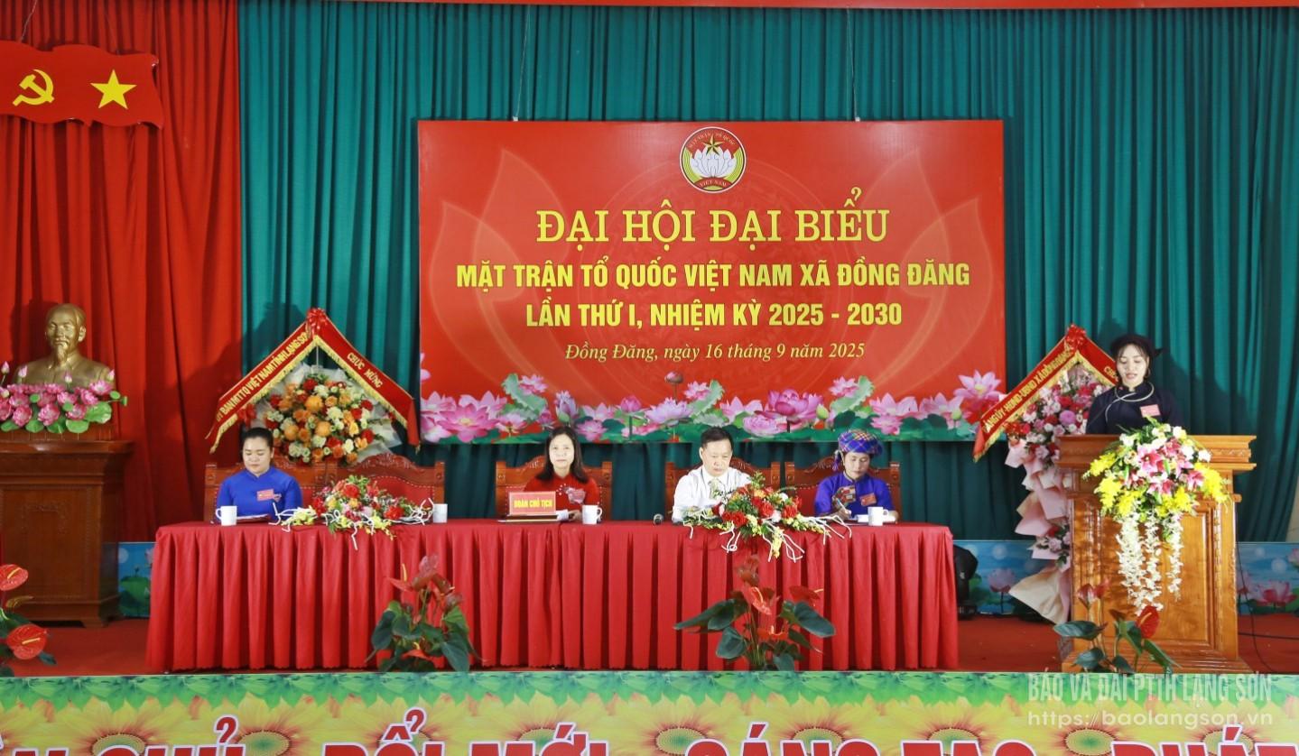 Đoàn Chủ tịch điều hành đại hội