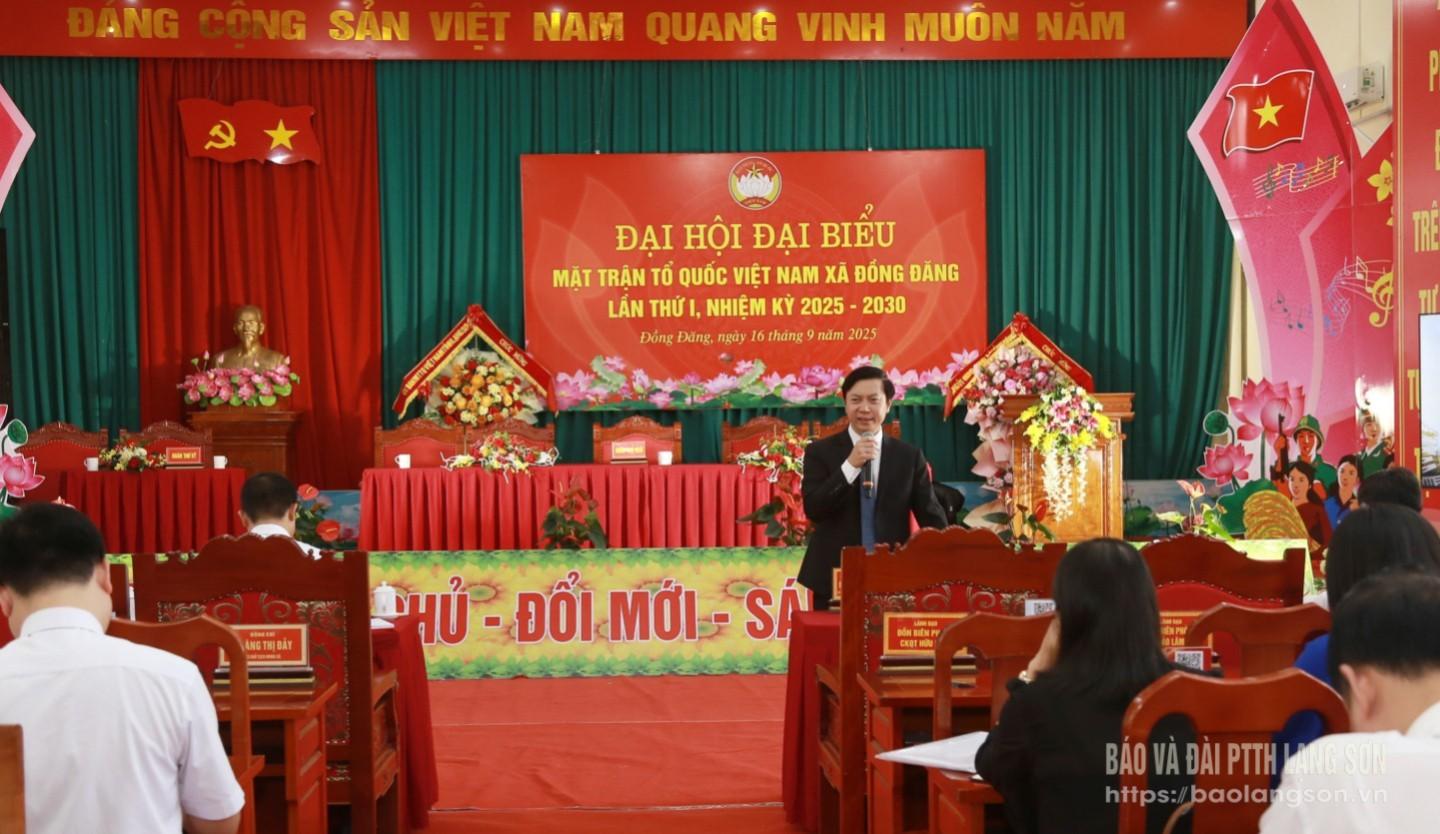 Đồng chí Chủ tịch Ủy ban MTTQ Việt Nam tỉnh chỉ đạo rút kinh nghiệm sau đại hội