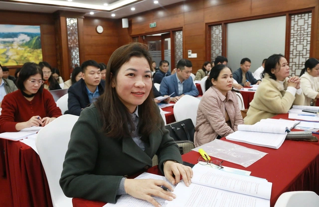 Tập huấn bầu cử Đại biểu Quốc hội và HĐND tỉnh Lạng Sơn - Ảnh 2. Tập huấn bầu cử Đại biểu Quốc hội và HĐND tỉnh Lạng Sơn - Ảnh 2.