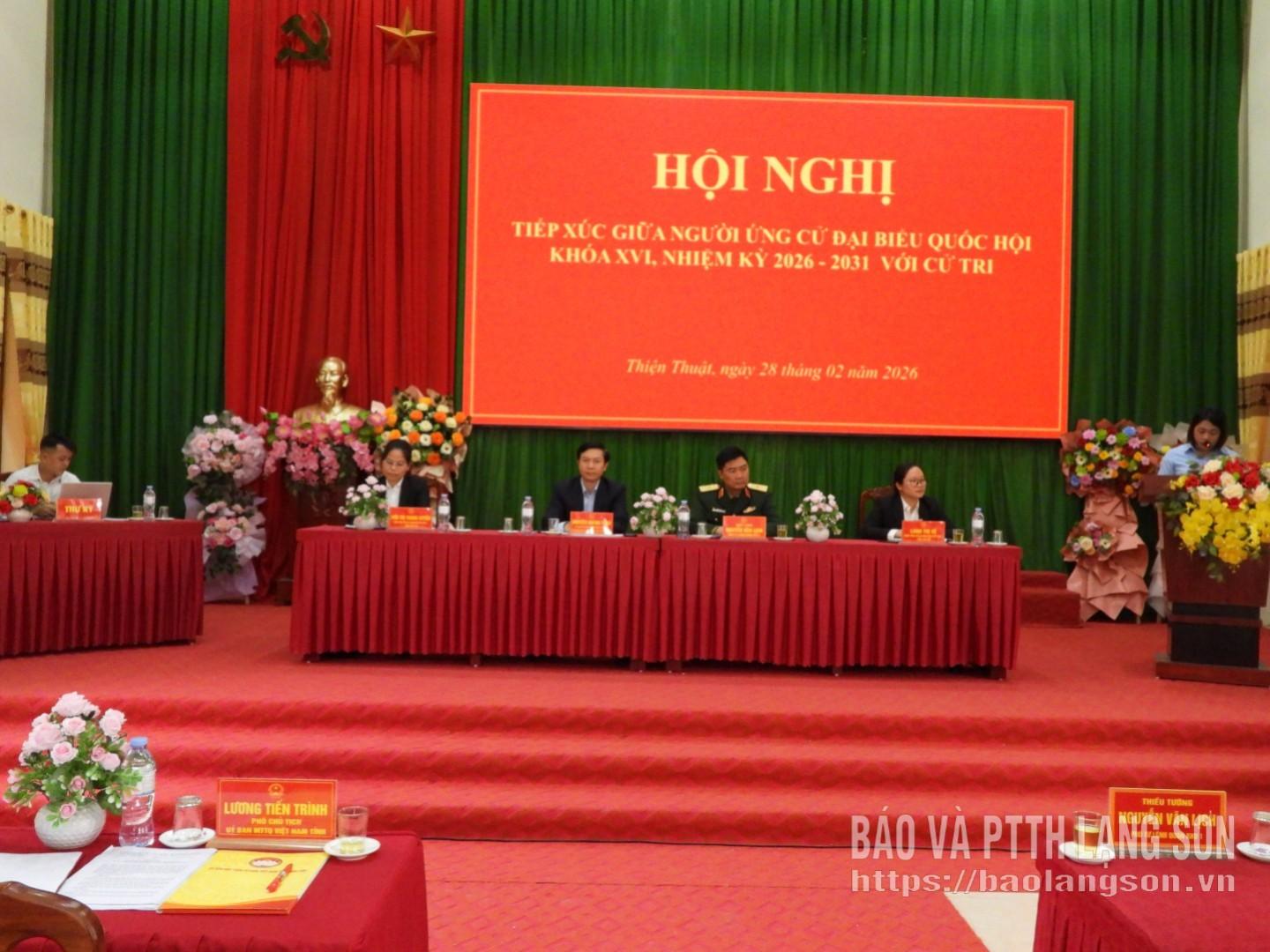 Các ứng cử viên đại biểu Quốc hội tiếp xúc cử tri tại cụm xã Thiện Thuật