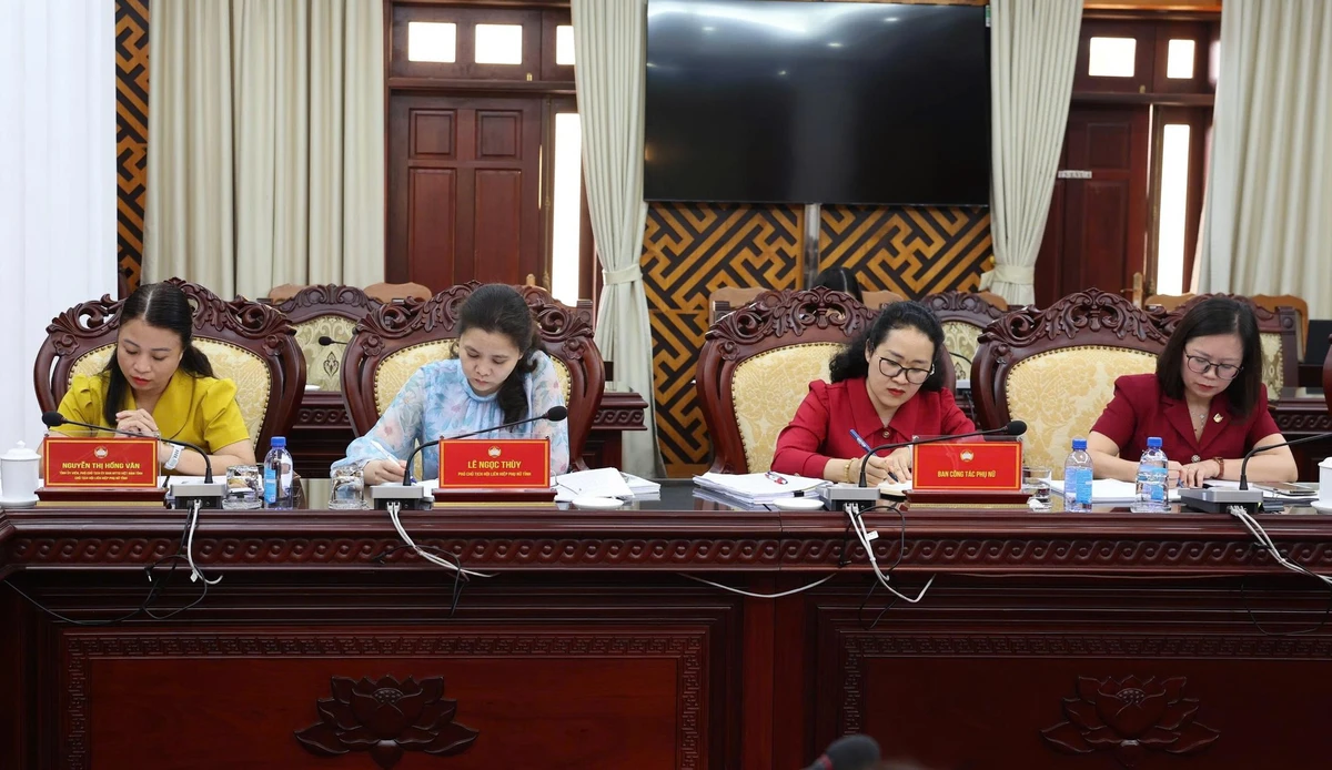 Đổi mới mạnh mẽ tư duy, phương thức lãnh đạo công tác hội và phong trào phụ nữ Lạng Sơn- Ảnh 2.