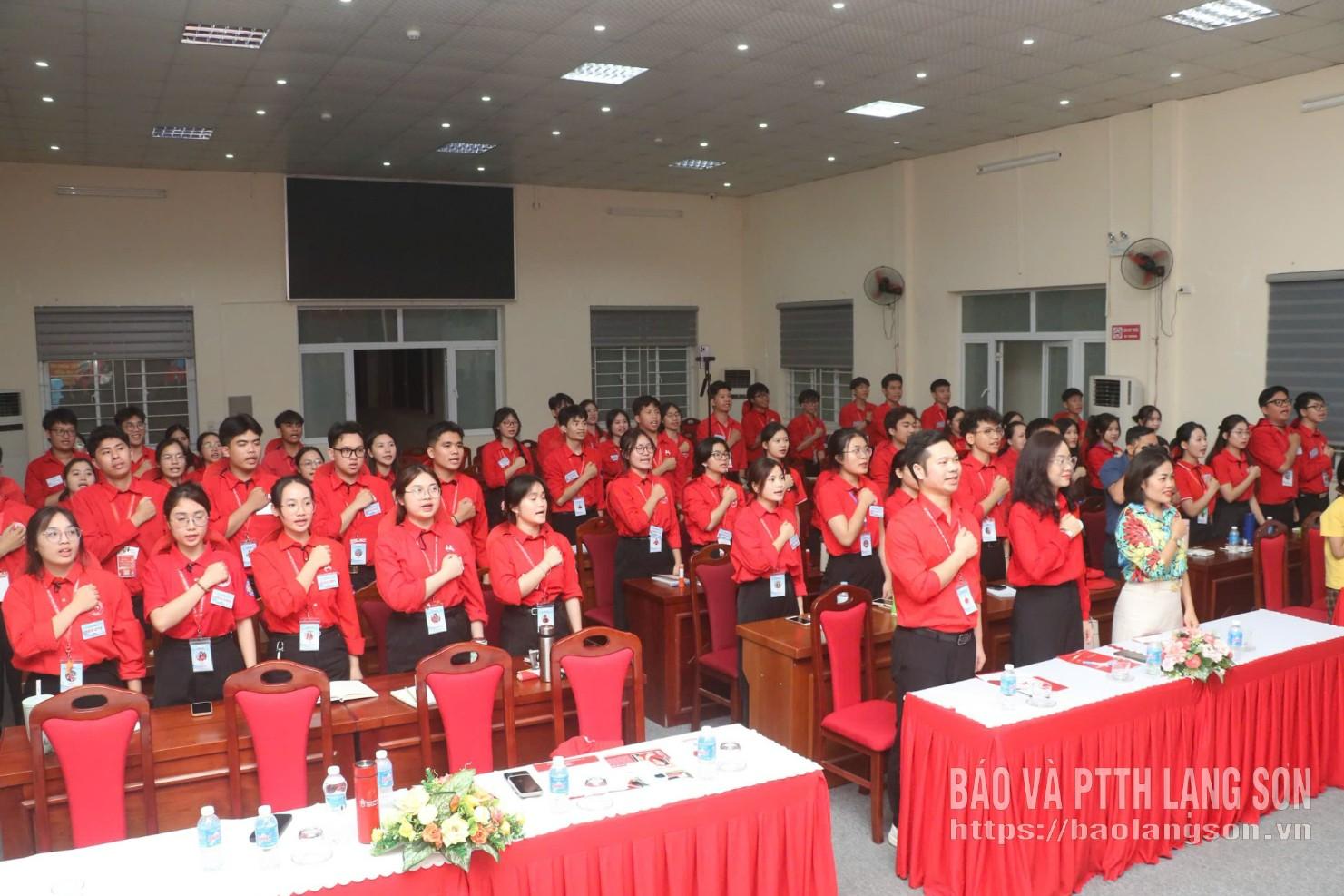 Các đại biểu và thủ lĩnh tham dự khai mạc Trại Huấn luyện Thủ lĩnh vận động hiến máu toàn quốc “Ba sẵn sàng ” lần thứ X - năm 2026