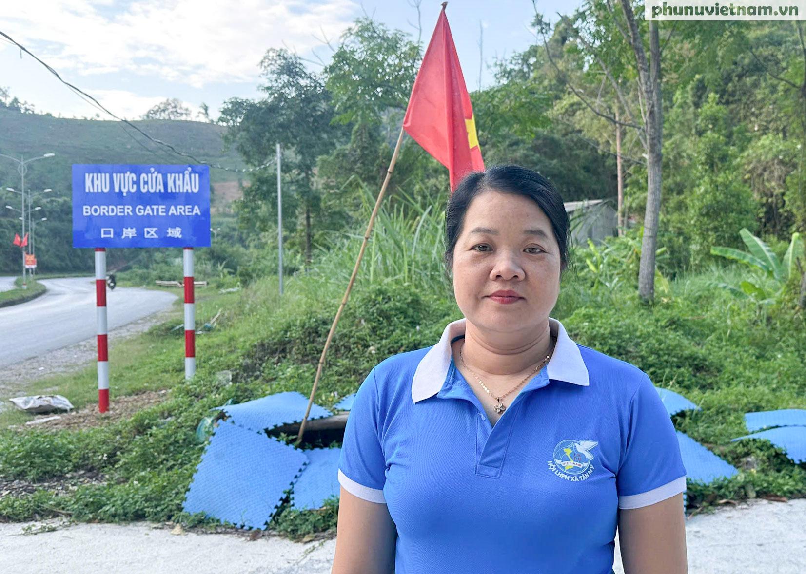 Phụ nữ xứ Lạng tô điểm đường quê vùng biên chào mừng Đại hội Phụ nữ toàn quốc XIV- Ảnh 2. Phụ nữ xứ Lạng tô điểm đường quê vùng biên chào mừng Đại hội Phụ nữ toàn quốc XIV- Ảnh 2.