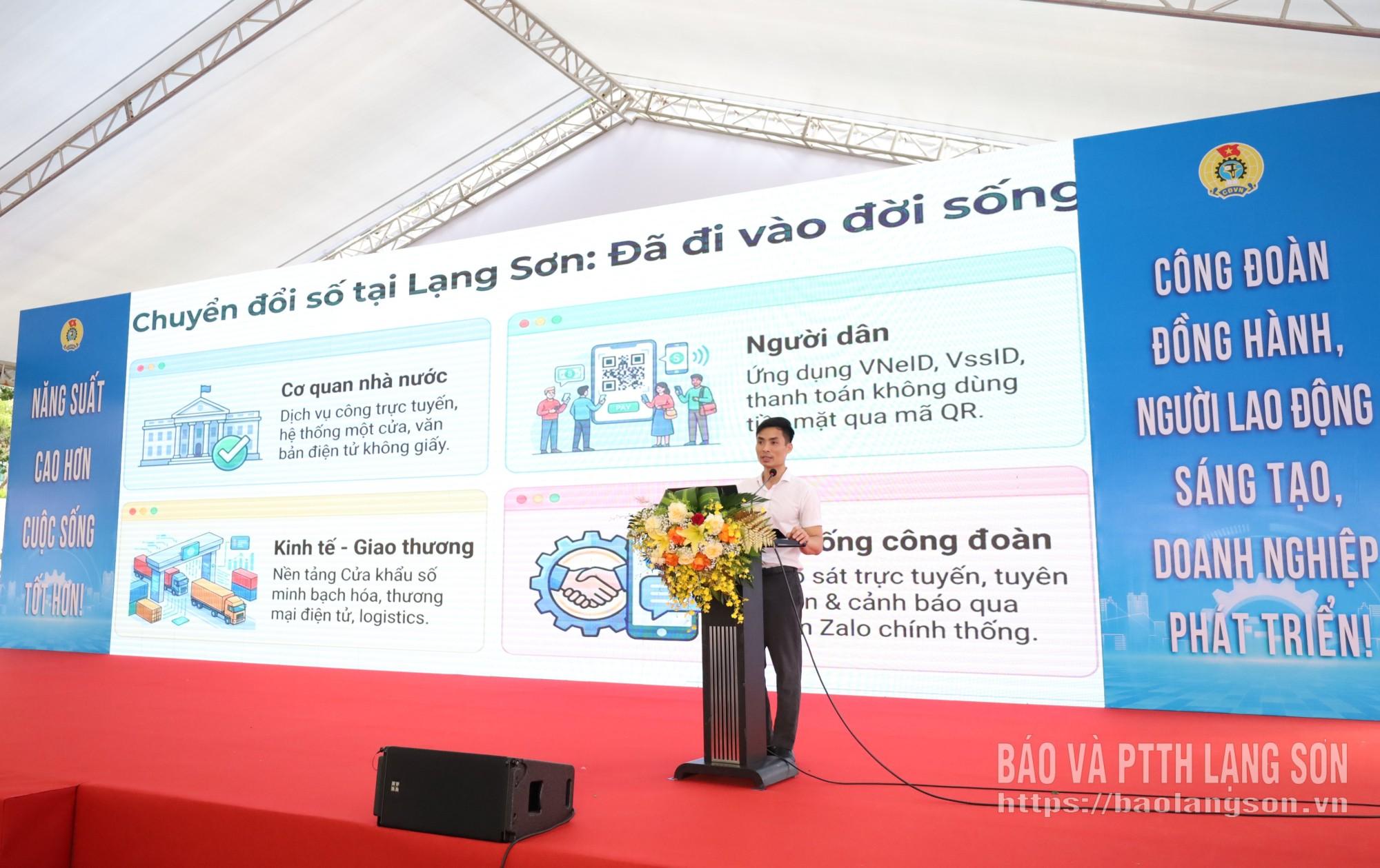 Đại diện Trung tâm Công nghệ số, Sở Khoa học và Công nghệ tuyên truyền về ứng dụng khoa học công nghệ và chuyển đổi số công nhân, viên chức, lao động