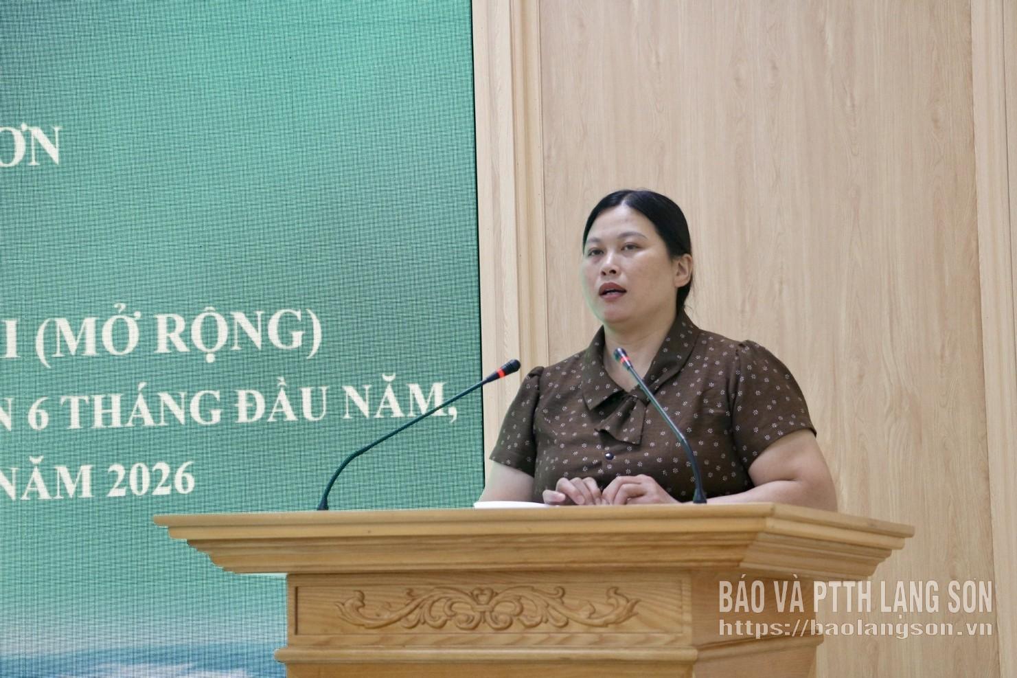 Lãnh đạo HND xã Bình Gia tham luận tại hội nghị