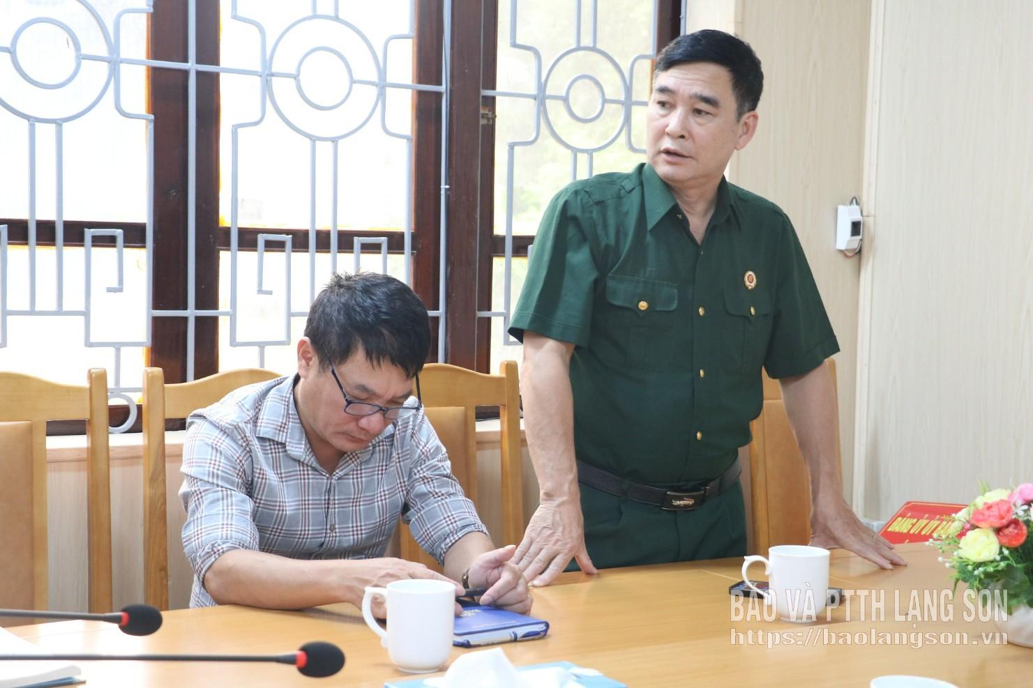 Đại biểu phát biểu thảo luận tại hội nghị