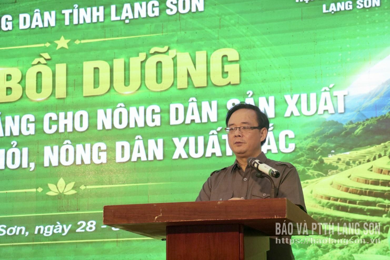Lãnh đạo Hội Nông dân tỉnh phát biểu tại lớp bồi dưỡng