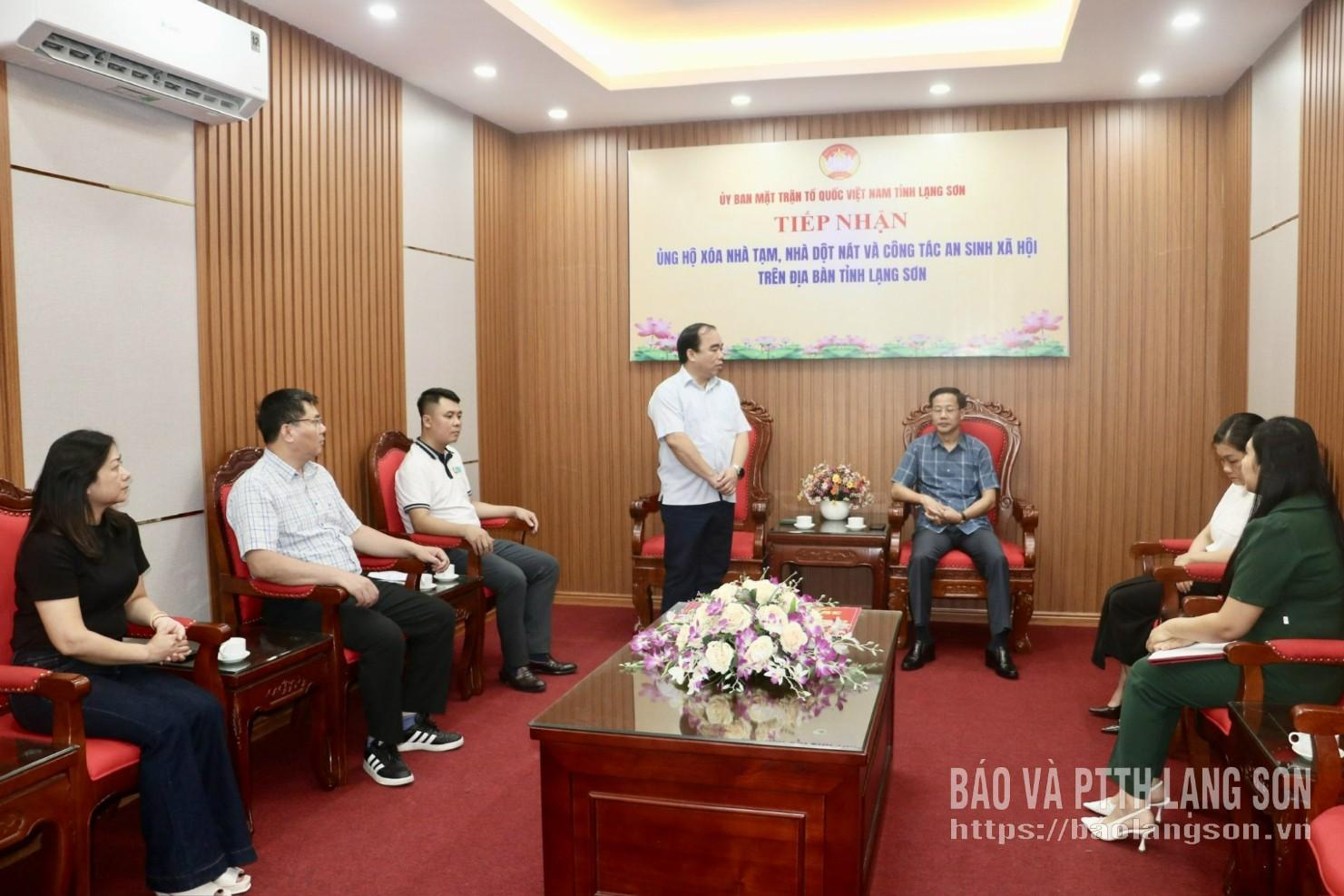 Lãnh đạo Báo và Phát thanh, Truyền hình Lạng Sơn phát biểu tại chương trình