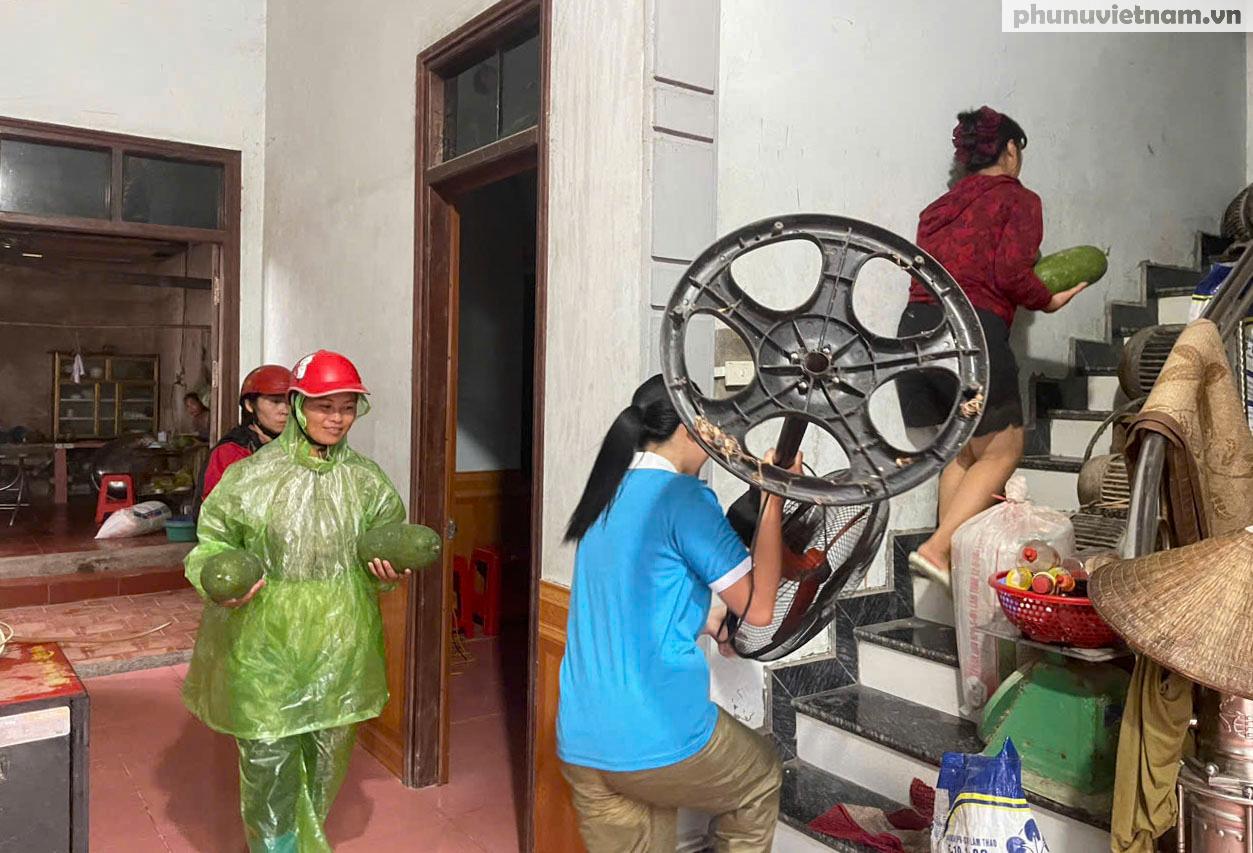Hội LHPN Lạng Sơn sát cánh cùng người dân vượt qua mưa lũ do bão số 4- Ảnh 4.